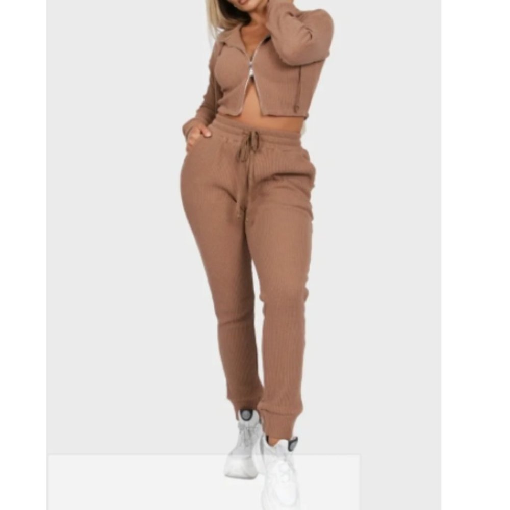 NWT Brown Waffle Knit Long Sleeve Cropped Hoodie & Jogger Pants Lounge SET